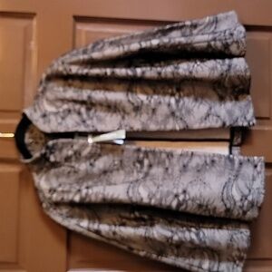 Chico's-Tan jkt with blk lace and beading with 3/4 sleeves Size 1=M. NWT.